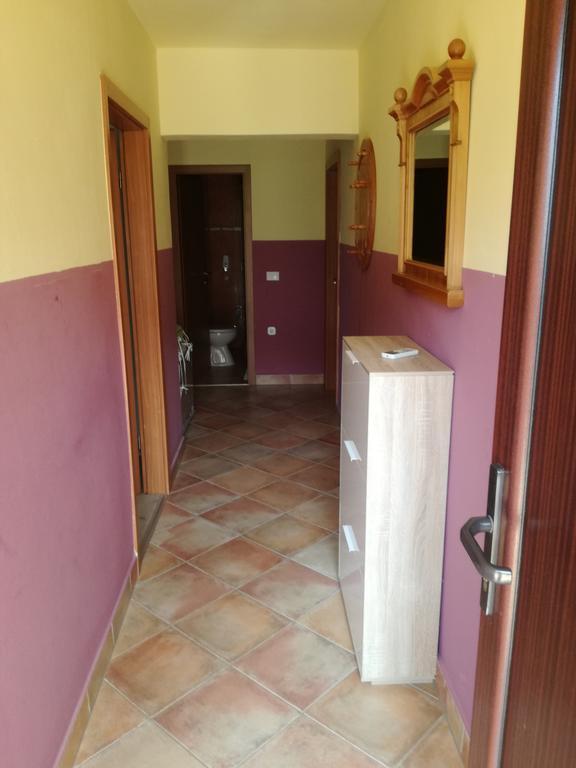 Apartment Nela Funtana Bagian luar foto